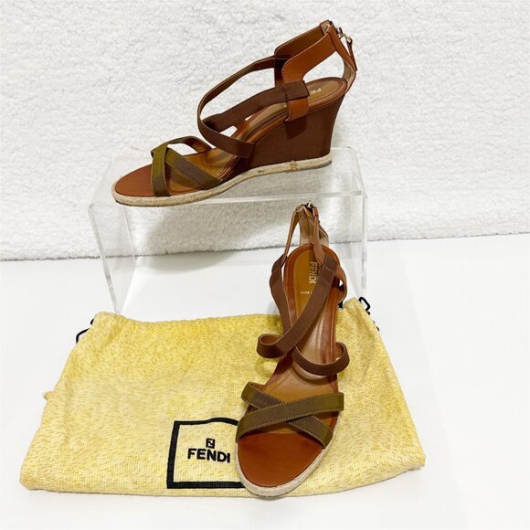 Fendi Wedge Cross Strap Sandal - Leather and canvas with zip back -sz 41 (US 11) - Picture 11 of 15